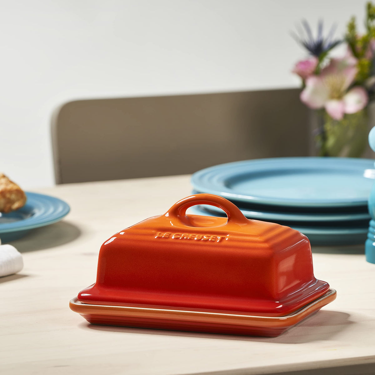 Le Creuset Stoneware Butter Dish, 900 g, 17 x 12.5 x 9 cm, Volcanic, 80837170900003