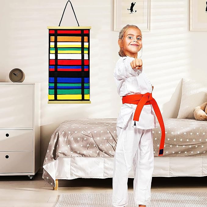 12Belts Karate Belt Display Rack with Wooden Frame,Felt Taekwondo Belt Display,Martial Art Belt Display Holder for Martial Art Learner,Easy to Use(Fashion)