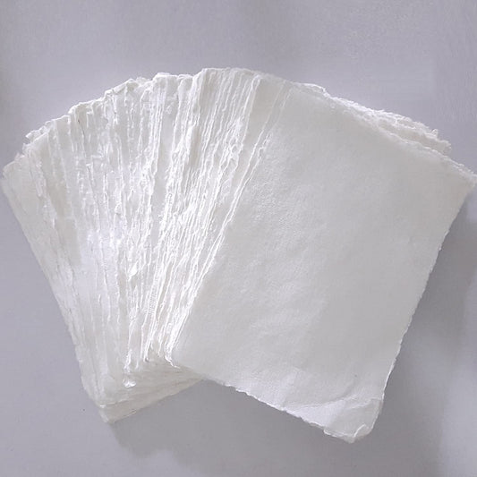E-Tailor Handmade Paper Mixed Media Deckle Edge Blank Loose Leaf for Watercolor, Writers, Invitations, Crafts Package of 50-Thick 150 GSM-Ivory White (2x3)