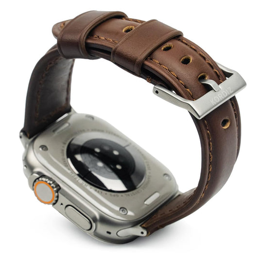 KORDIZ Traditional Leather Band for Apple Watch ULTRA 3 & ULTRA 2/1 [49mm] – Full-Grain Genuine Leather Replacement Strap for Men & Women – Classic Wristband Compatible with iWatch Ultra (Silver Titanium | Dark Brown)