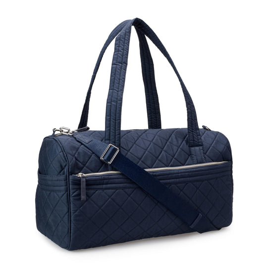 Amazon Essentials Women's Quilted Weekender Duffel Gym Bag with Trolley Sleeve, Navy, One Size
