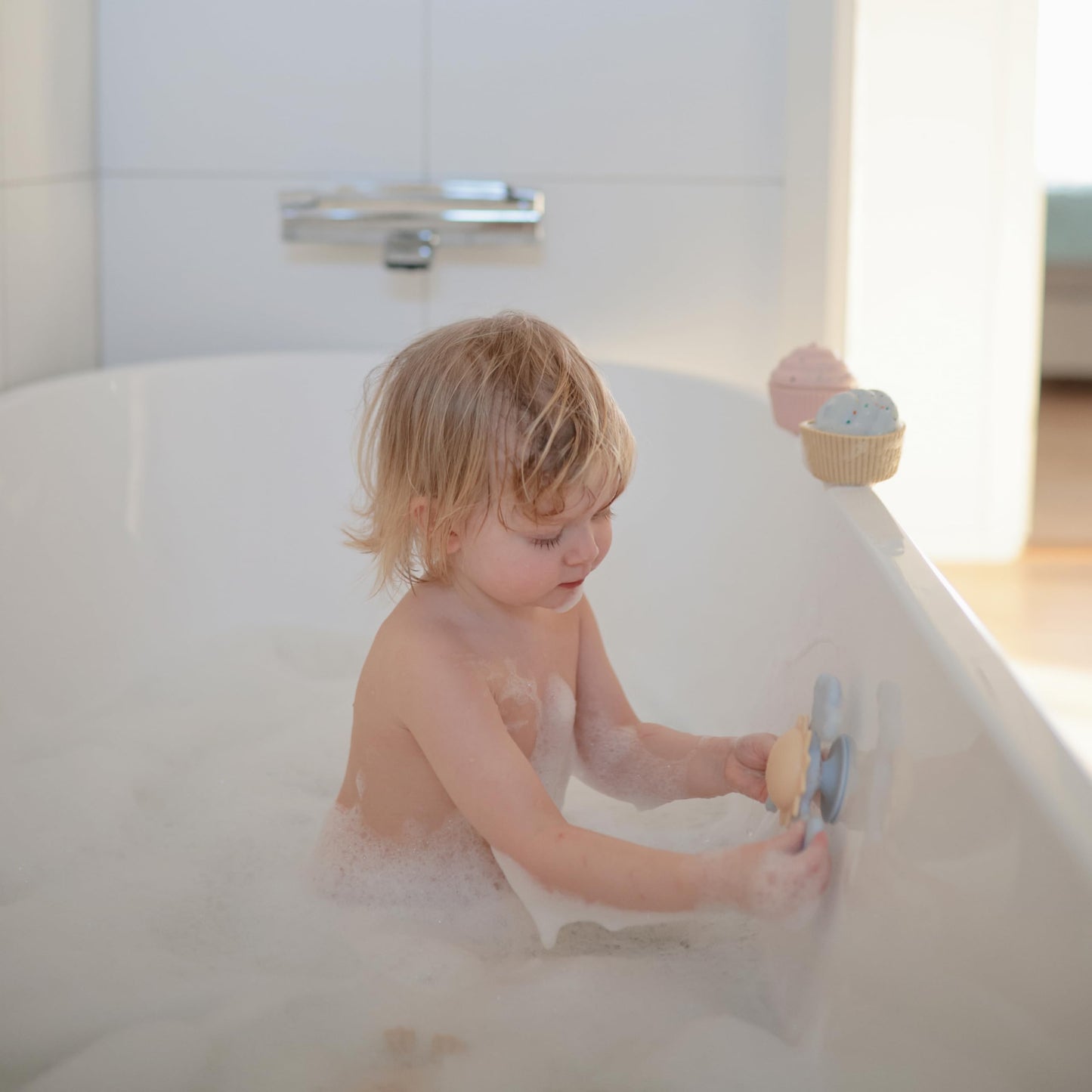 mushie Sunshine Suction Spinner Toy | Toddler Sensory Toys for Bath & Play