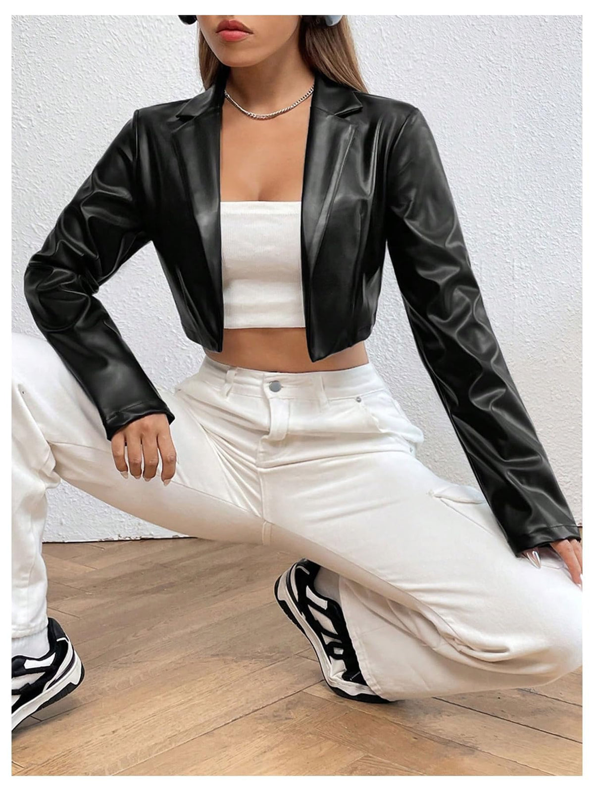 GORGLITTER Women's Cropped Faux Leather Jacket Y2k Long Sleeve Open Front Cardigan Bomber Moto Biker Jackets Rave Outfits Black Medium