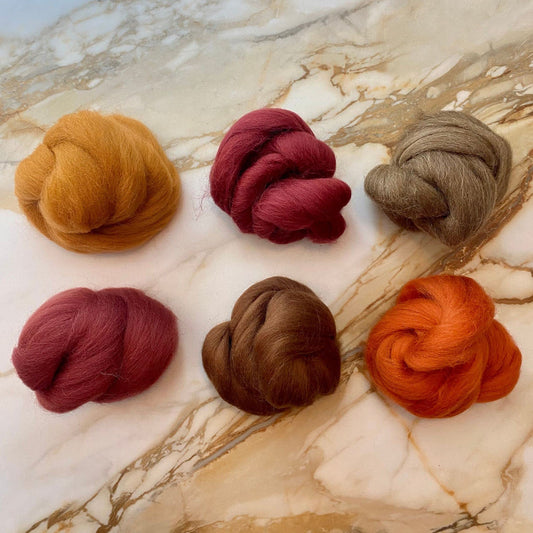 Revolution Fibers Dyed Wool Top | Shetland Collection of Crafting Fibers | Perfect for Spinning, Needle Felting, Wet Felting and Tapestry Wall Hangings (Toasted Terra Cotta)