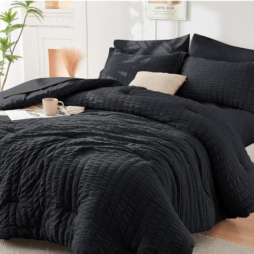 HYMOKEGE Black Comforter Set - Luxurious 7-Piece All-Season Bedding in Seersucker Design