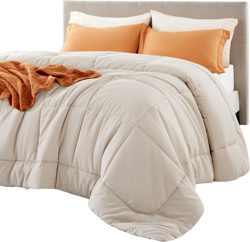 Bedsure Comforter Duvet Insert - All-Season Cal King Size Quilted Down Alternative Bedding | GentleSoft Fabric, 96 x 102 Inches