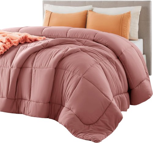 Bedsure Comforter Duvet Insert - All-Season Quilted Twin Bedding Blanket, GentleSoft Down Alternative, Dusty Pink 88 x 68 Inches