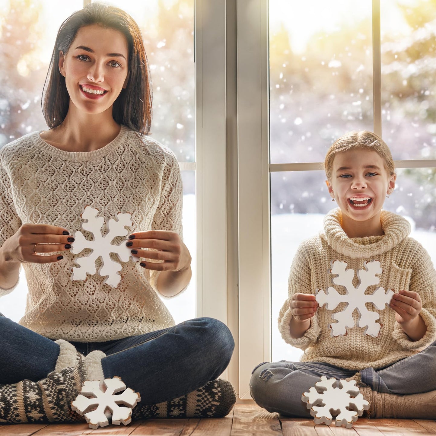 Bucherry 3 Pcs Winter Wooden Snowflake Decor Rustic Winter Snowflake Table Signs Wonderland Wood Blocks Farmhouse Christmas Tiered Tray Decorations for Xmas Table Shelf(Retro White)
