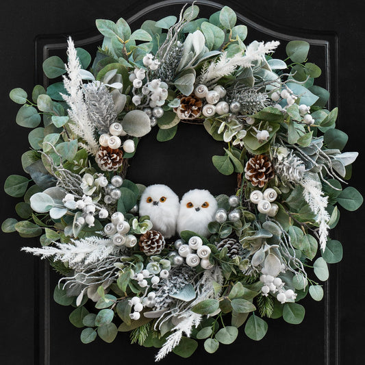 Winter Wreath for Front Door, 24 Inch Christmas Wreath with Owl Decor, Pine Cones, and Evergreen Greenery, Festive Winter Door Decor, Artificial Holiday Farmhouse Rustic Wreath