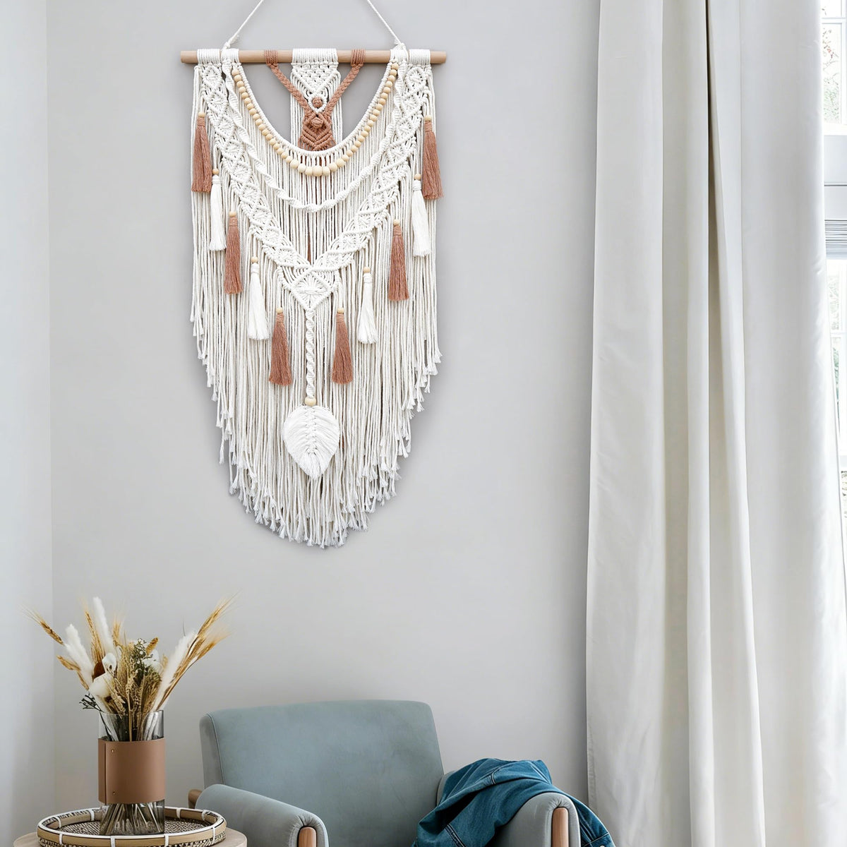MEIZHIANDME Macrame Wall Hanging, Boho Woven Tapestry Wall Decor, Chic Bohemian Handmade Leaf Feather Wall Art Decorations for Bedroom Living Room Apartment Wedding Party (Leaf & Wood Bead)