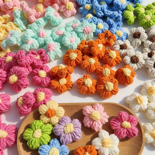 HMDIUM Crochet Flowers, 100Pcs，Handmade Puff Yarn Embellishments for DIY Crafts, Hair Headbands, Hats, and Clothing Accessories - Add a Unique Touch to Your Scrapbooking Projects