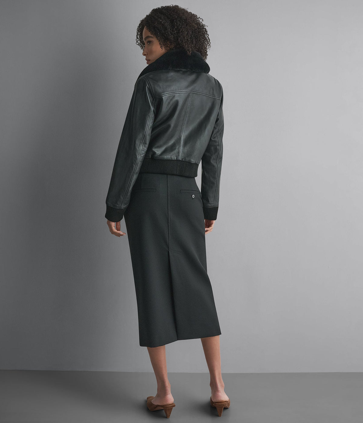 Avery Shearling Collar Leather Cropped Bomber Jacket